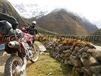 Way back to Cusco in the Sacred Valley of the Inkas - Motorcycle tour to Manu Cloud Forest