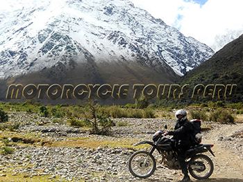 Motorcycle Tour to Manu Cloud Forest